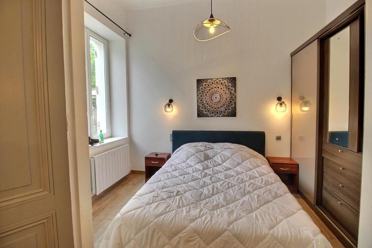 Périgueux Appartement De Charme Dans Immeuble Haussmannien المظهر الخارجي الصورة